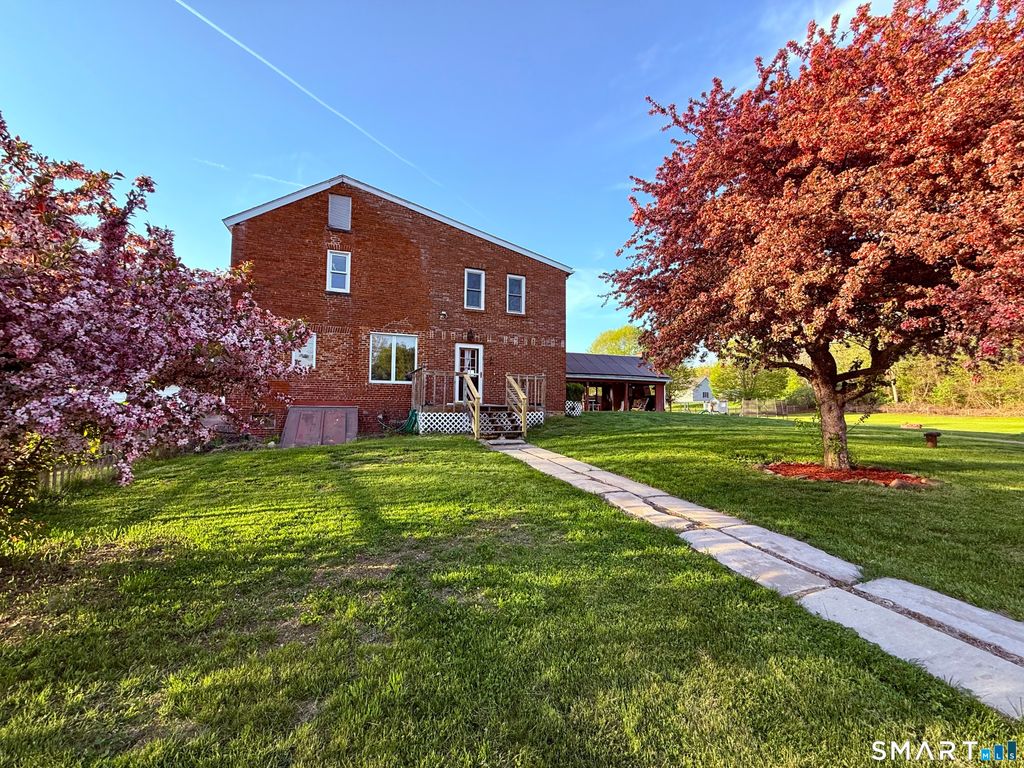 61 Crane Road, Ellington, CT 06029