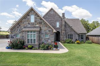 7304 Stonebrook Drive, Fort Smith, AR 72916