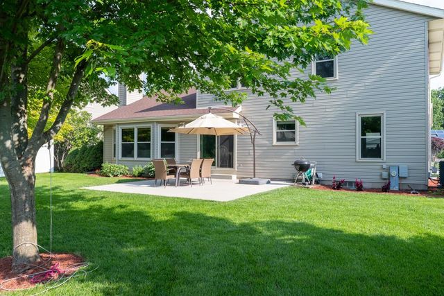 3213 Great Oak DRIVE, Racine, WI 53402