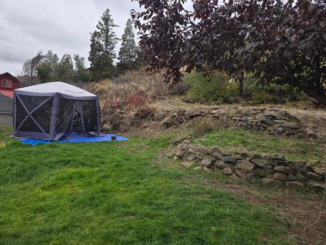 318 Riverside Drive, Klamath Falls, OR 97601