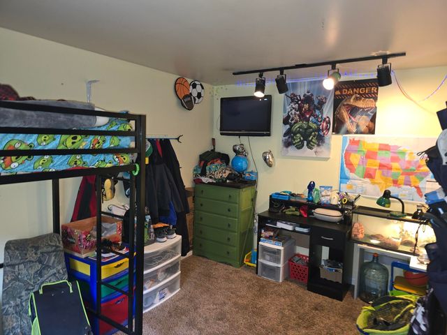 318 Riverside Drive, Klamath Falls, OR 97601