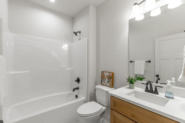 209 Willow Grove Court, Ringgold, GA 30736