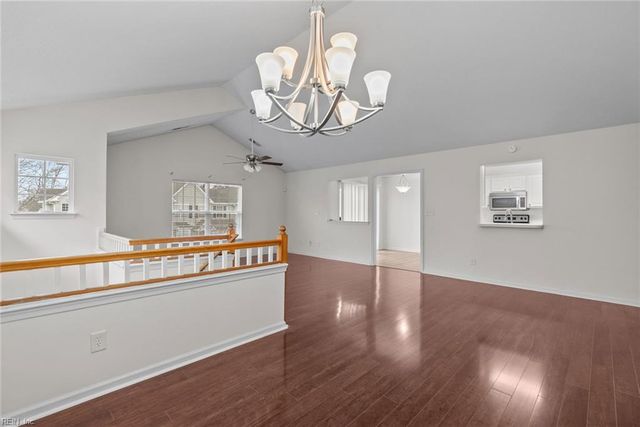 1705 Sawgrass LN, Portsmouth, VA 23703