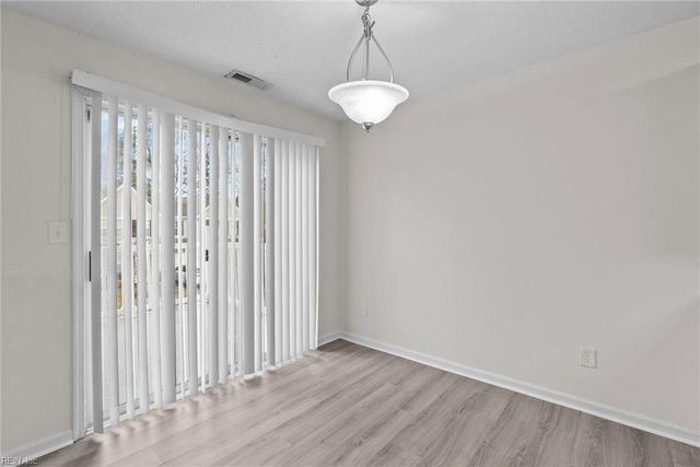 1705 Sawgrass LN, Portsmouth, VA 23703