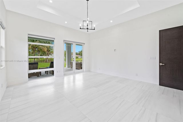 2400 SW 112th Ave, Davie, FL 33325