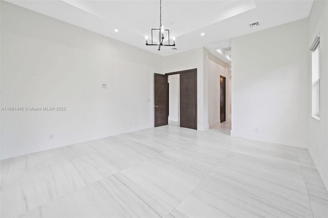 2400 SW 112th Ave, Davie, FL 33325