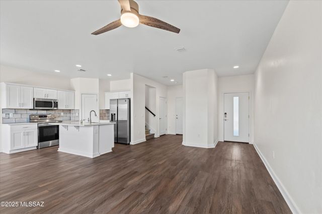 8191 E Cricket Song Trail, Tucson, AZ 85730