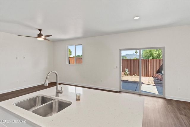 8191 E Cricket Song Trail, Tucson, AZ 85730
