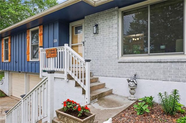 518 S Franklin Street, Raymore, MO 64083