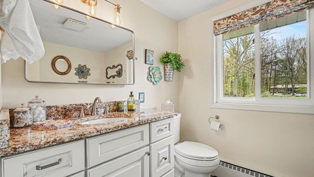 1607 E Putnam Drive, Midland, MI 48640