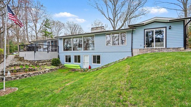 1607 E Putnam Drive, Midland, MI 48640