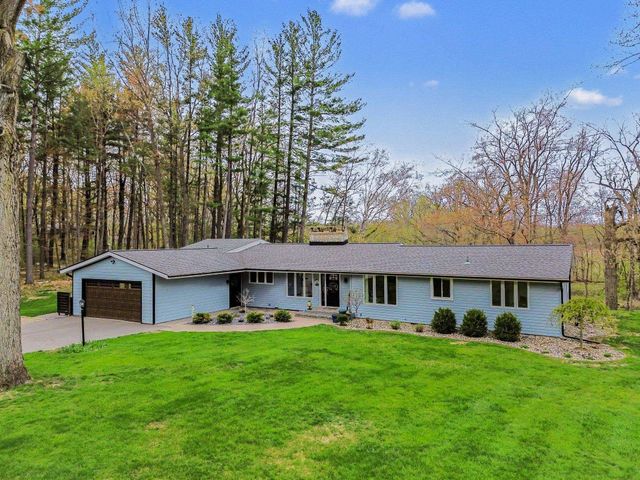 1607 E Putnam Drive, Midland, MI 48640