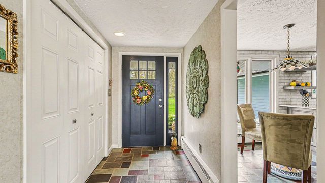 1607 E Putnam Drive, Midland, MI 48640