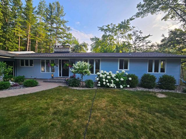 1607 E Putnam Drive, Midland, MI 48640