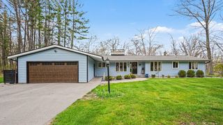 1607 E Putnam Drive, Midland, MI 48640