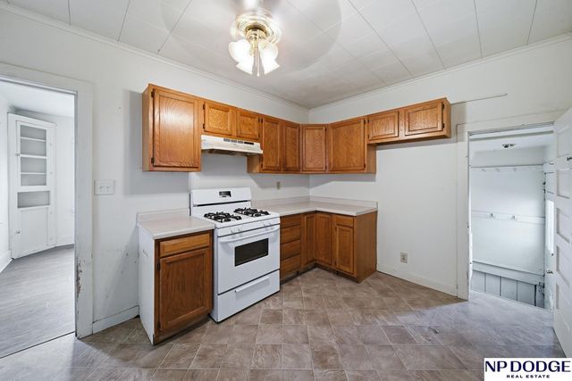 1031 E 10th Street, Fremont, NE 68025