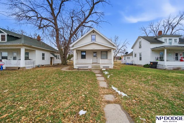 1031 E 10th Street, Fremont, NE 68025
