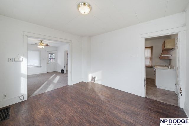 1031 E 10th Street, Fremont, NE 68025