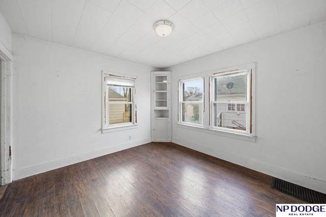 1031 E 10th Street, Fremont, NE 68025