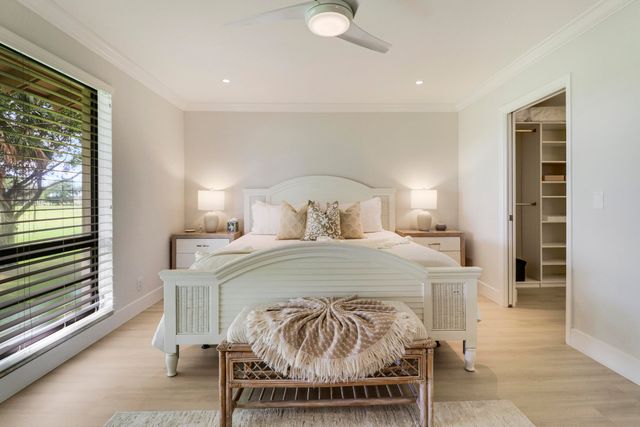 438 Brackenwood Lane S, Palm Beach Gardens, FL 33418