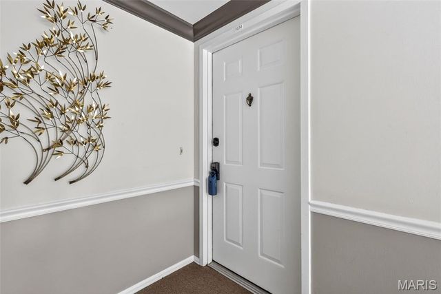 1034 Windstream Drive 14, St Peters, MO 63376