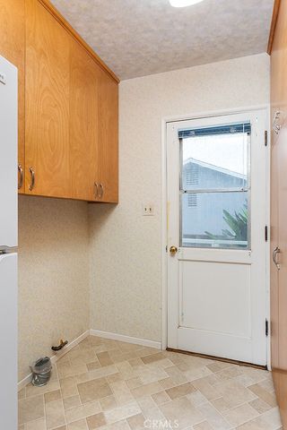 2325 Caracas Street, La Crescenta, CA 91214