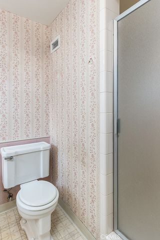 2325 Caracas Street, La Crescenta, CA 91214