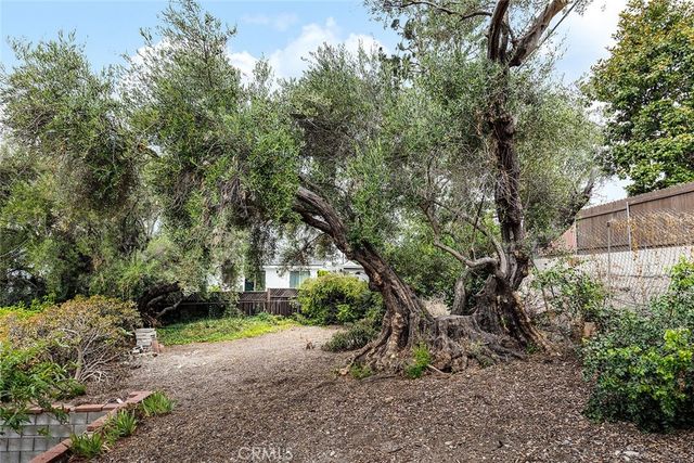 2325 Caracas Street, La Crescenta, CA 91214