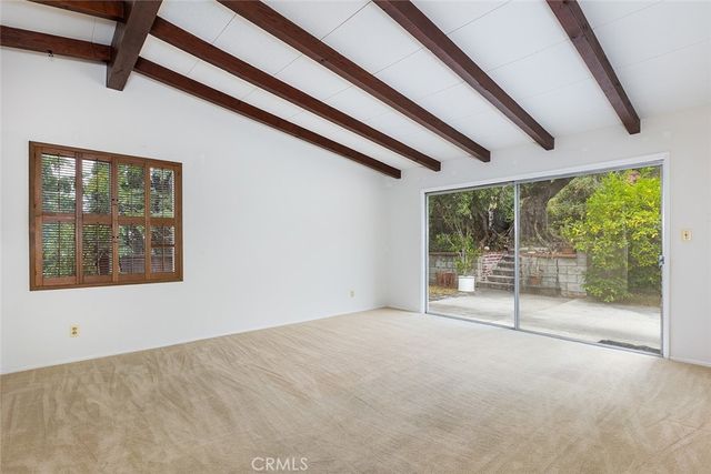 2325 Caracas Street, La Crescenta, CA 91214
