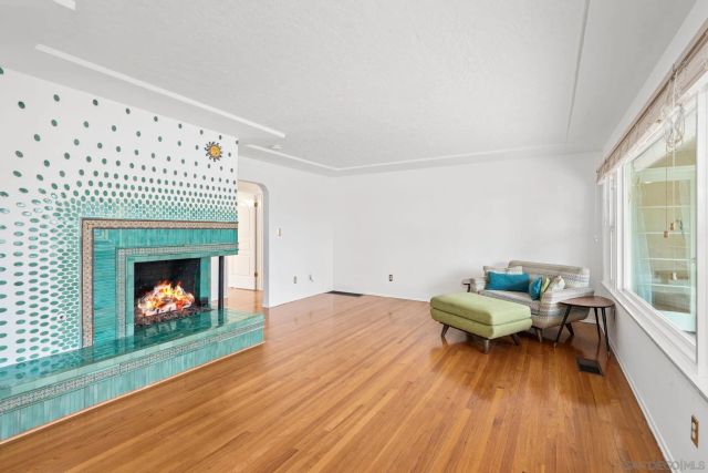 4413 Upland St, La Mesa, CA 91941