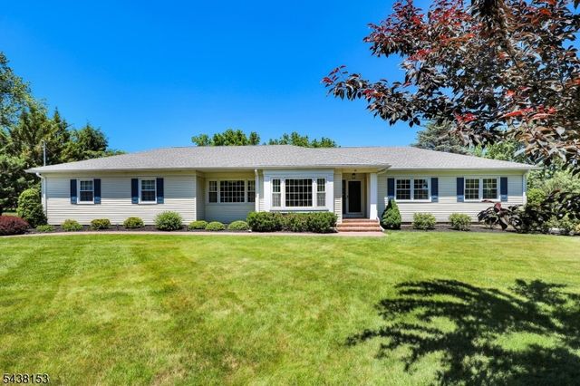 80 Juniper Way, Bernards Twp., NJ 07920