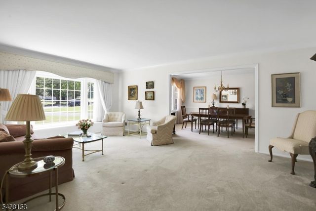 80 Juniper Way, Bernards Twp., NJ 07920