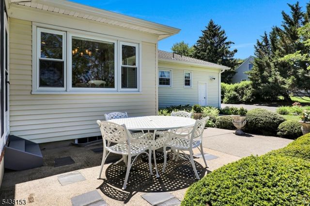 80 Juniper Way, Bernards Twp., NJ 07920