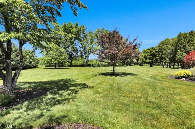 80 Juniper Way, Bernards Twp., NJ 07920