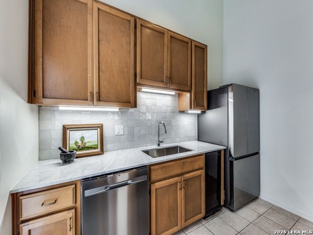 201 W Craig Pl Apt K, San Antonio, TX 78212