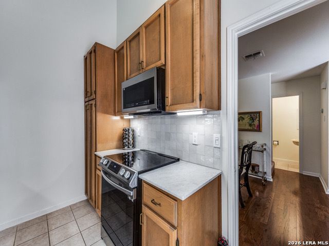 201 W Craig Pl Apt K, San Antonio, TX 78212