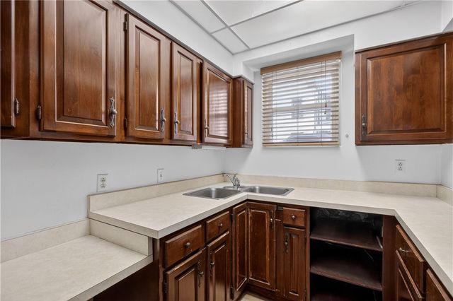 1804 Ley St, Troy Hill, PA 15212