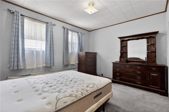 1804 Ley St, Troy Hill, PA 15212