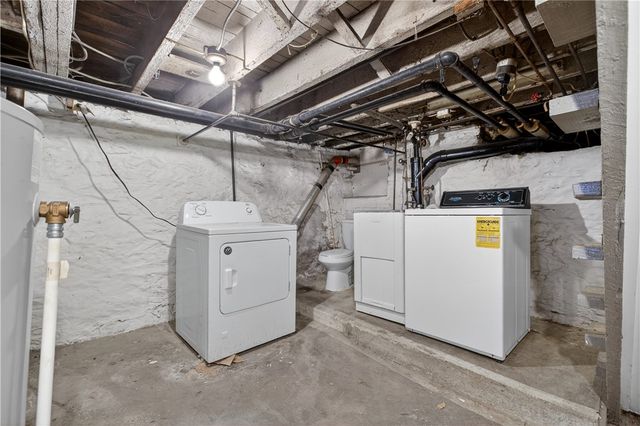 1804 Ley St, Troy Hill, PA 15212