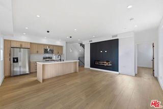 13600 Burbank Boulevard, Sherman Oaks, CA 91401