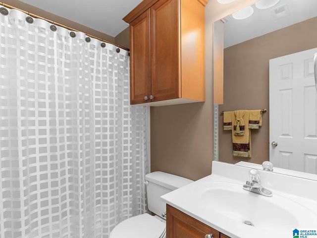101 HAYESBURY LANE, Pelham, AL 35124
