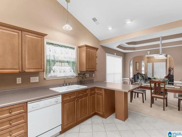 101 HAYESBURY LANE, Pelham, AL 35124