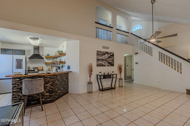 11769 ROYAL BANNER Lane, El Paso, TX 79936