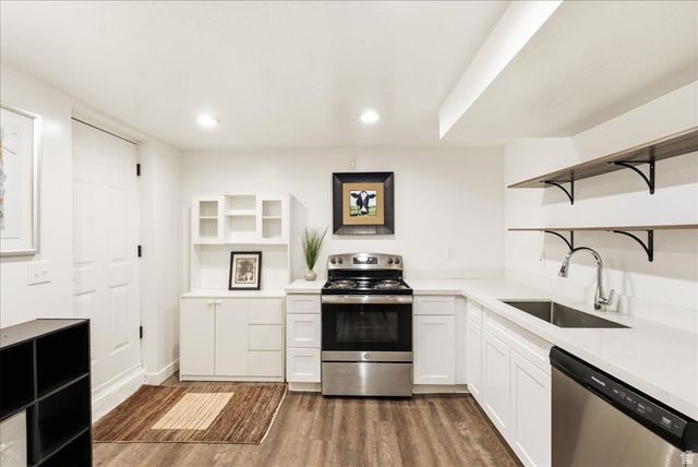 2042 N 630 W, Clinton, UT 84015