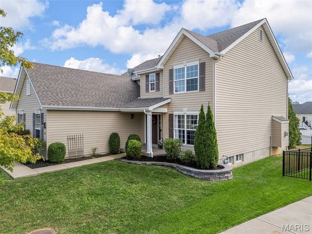 7114 Whisper Creek Drive, Wentzville, MO 63385