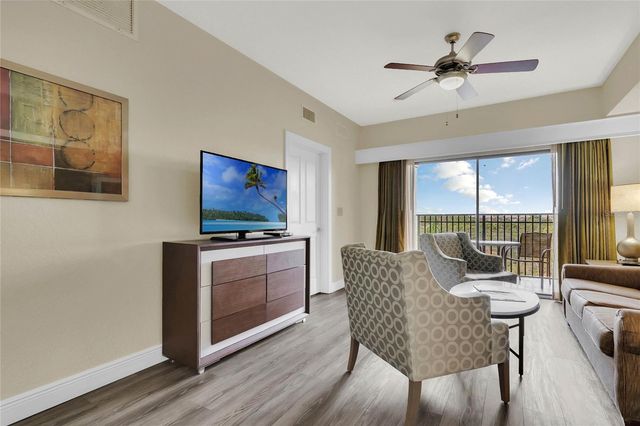 12527 FLORIDAYS RESORT DRIVE 511E, Orlando, FL 32821