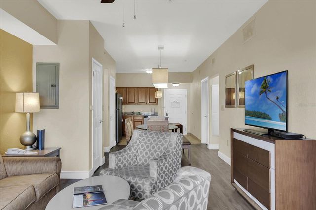 12527 FLORIDAYS RESORT DRIVE 511E, Orlando, FL 32821