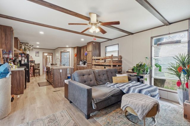 4426 Southern Trl, Von Ormy, TX 78073