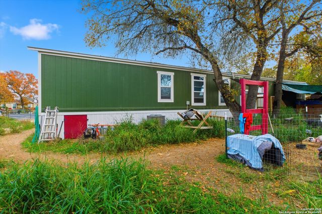 4426 Southern Trl, Von Ormy, TX 78073