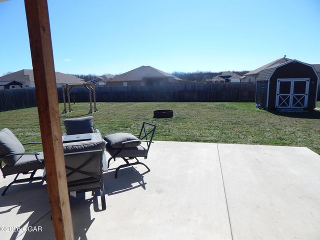 804 Summerlyn Lane, Carl Junction, MO 64834